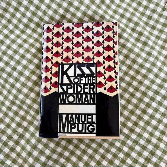 1st Edition Kiss of the Spider Woman Manuel Puig Vintage Book - Picture 1 of 4